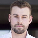 Shayne Hartigan als Carl