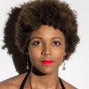 Jade Wheeler als Gloria Gilford