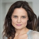 Elisabeth Lanz als Julia Whitman