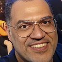 Tom Pires als PM Rodrigues