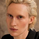 Gala Moody als Dancer