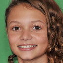 Didi Costine als Adrianna