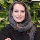 Golnoosh Ghahremani als Mojgan