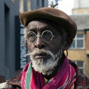 Issa Samb als The Professor