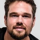 Klas Wiljergård als Grizzly