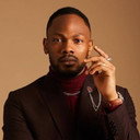 Daniel Etim Effiong als Tony