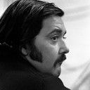 Frank Perry als Newsdealer (uncredited)