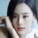 Wu Peirou als 李月娥