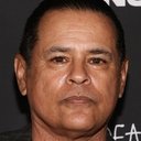 Raymond Cruz als Cheeta