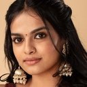 Gopika Ramesh als Neeraja