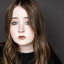 Marion Van Cuyck als Niece