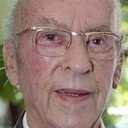 Toni Berger als Mortician