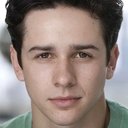Brett Lapeyrouse als Pat Kemp