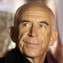 Александр Пашутин als Commandant of the Train