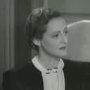 Mary Currier als Hilda Gilmore