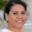 Deborah Mailman als Regina Jackson