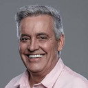Mauro Naves als Self