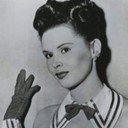 Merle McHugh als Copa Girl