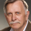 Oleg Shavarskiy als Denis