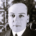 Ramsey Wallace als T. Phillip Hackett