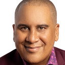 Marc J Spears als Self