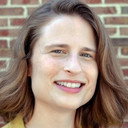 Tess McEnery als Self