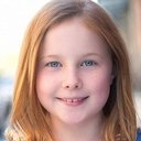 McKenna Keane als Emma Gleason