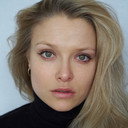 Tiril Eeg-Henriksen als Tilde