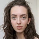 Mia Scott als School Girl #3