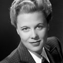 Joan Harrison als Secretary (uncredited)