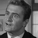 Peter Walker als Tommy Gray