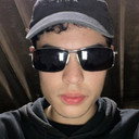 Iker Fernando Hernandez Arriola als Hombre con lentes
