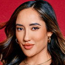 Chloe Amour als Door-to-Door Saleswoman