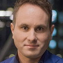Bart Nolles als Self - Host