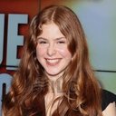 Loula Bartilla Besse als Emily