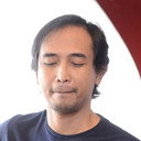 Piyu Padi als Judge