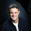Dan Carter als Self