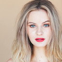 Anna Jane Jackson als Alice