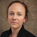 Emma Manton als Emma