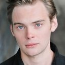 Charlie Hiett als Jamie Williams