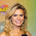 Nicolette van Dam als Spa Attendant