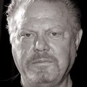 William Lucking als Warehouse Foreman
