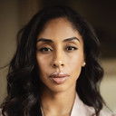 Yvonne Senat Jones als Sonya