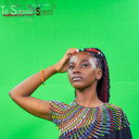 Michelene Tarisai Ncube als Agatha