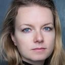Julia Papp als Dancer
