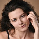 Alina Zievakova als Marina