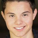 Zach Callison als Billy Batson (voice)