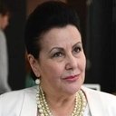 Snežana Savić als Olga Papić 'Caca'