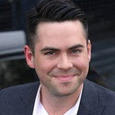 Bruno Langley als Damon