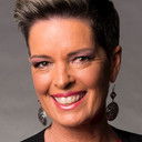 Tracey Holmes als Self